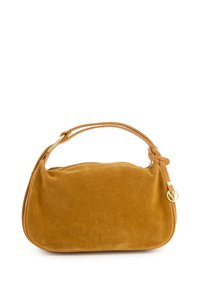 Sac en daim de couleur brun doré riche, forme arrondie, avec une poignée supérieure et un accent décoratif en métal doré. Texture lisse.