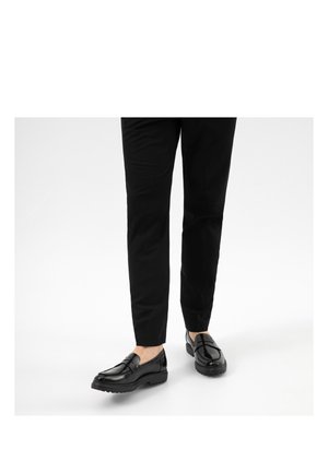 Wojas Business-Slipper - black