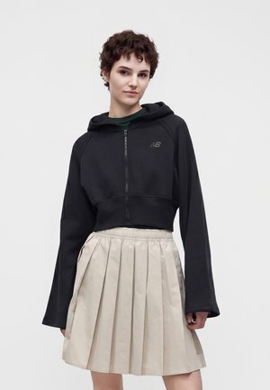 New Balance, RUSHED COASTAL FULL ZIP - Суитшърт с цип - black