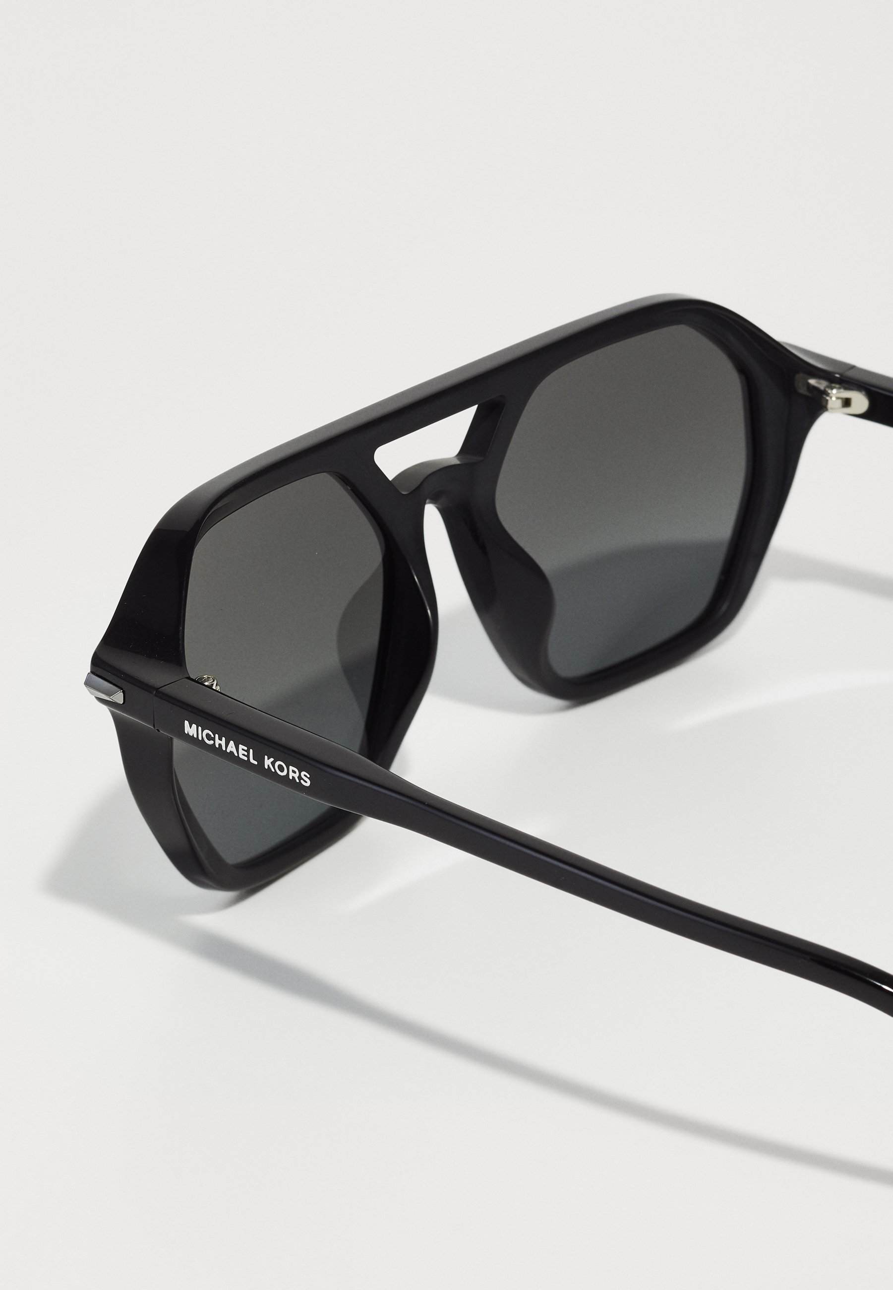 Michael Kors JACKSON HOLE - Sunglasses - black - Zalando.co.uk