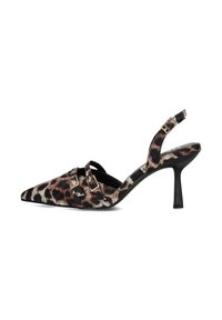 Pumps - brown with animal print