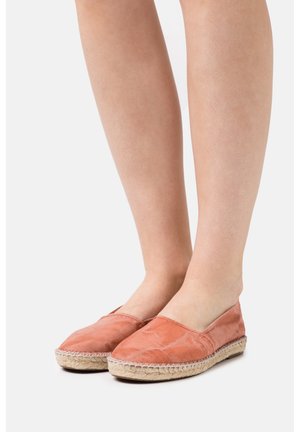 Natural World, Espadrilles - metallic red