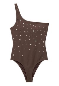 Maillot de bain une pièce marron avec une seule bretelle, orné de décorations argentées de tailles variées sur le devant. Texture lisse.
