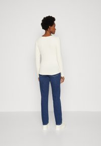 Tommy Hilfiger SLIM SCOOP - Pitkähihainen paita - calico