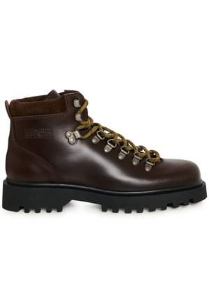 Gestuz, HIKMA - Čižmy na šnurovanie - dark brown