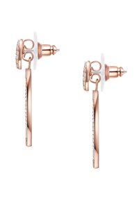 Pendientes de oro rosa con un diseño elegante, que presentan una barra delgada con una fila de pequeñas piedras transparentes a lo largo de un lado y un cierre de poste asegurado.
