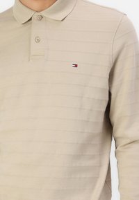 Tommy Hilfiger MERC  - Long sleeved top - sandalwood