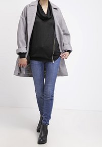 Morgan Maglione - black