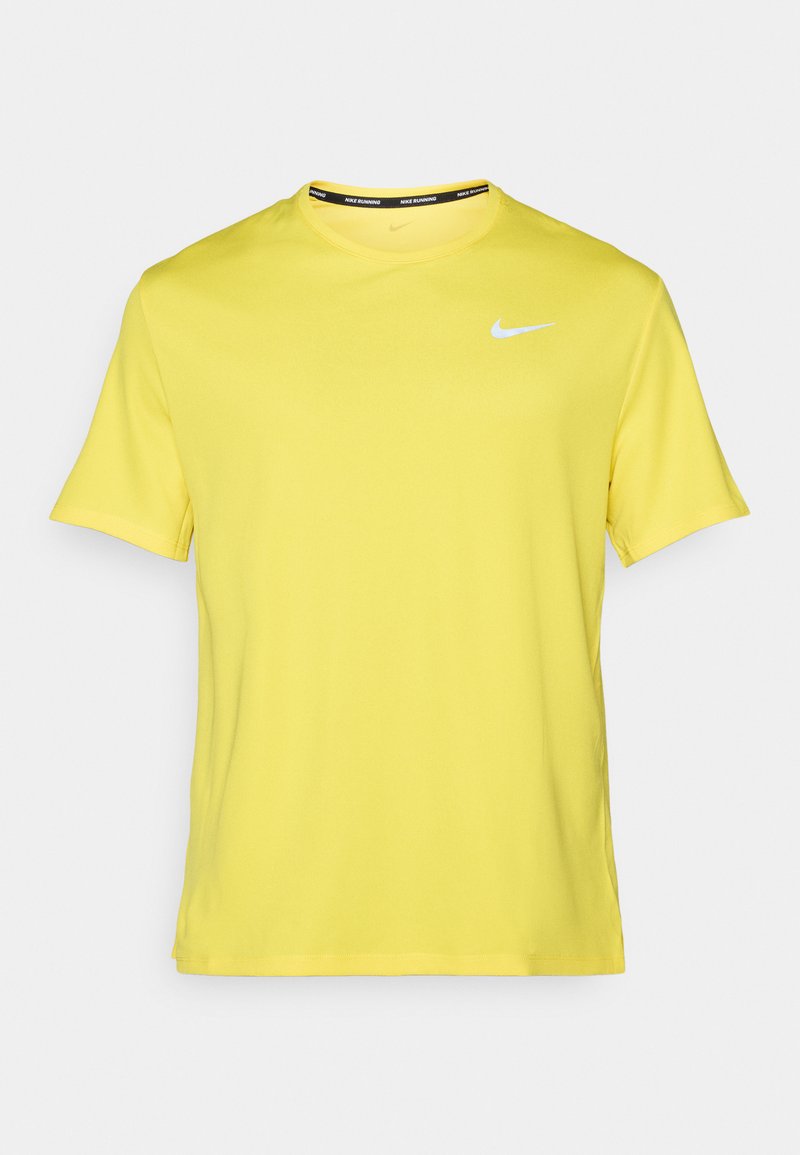 Nike Performance Sport T-shirt geel Nike Performance Sport T-shirt geel
