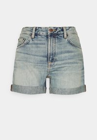 Jeansshorts i ljusblått med en blekt tvätt och uppvikta ben. Har en klassisk femfickdesign och synlig söm.