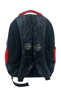 Zwarte rugzak met vlampatroon, rode gaasaccenten, gewatteerde schouderbanden en een handvat aan de bovenkant. Heeft verstelbare gespen en geperste logodetails.