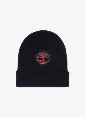Beanie a maglia di color blu scuro con risvolto. Presenta un logo di albero ricamato circolare con testo rosso e blu attorno al design.