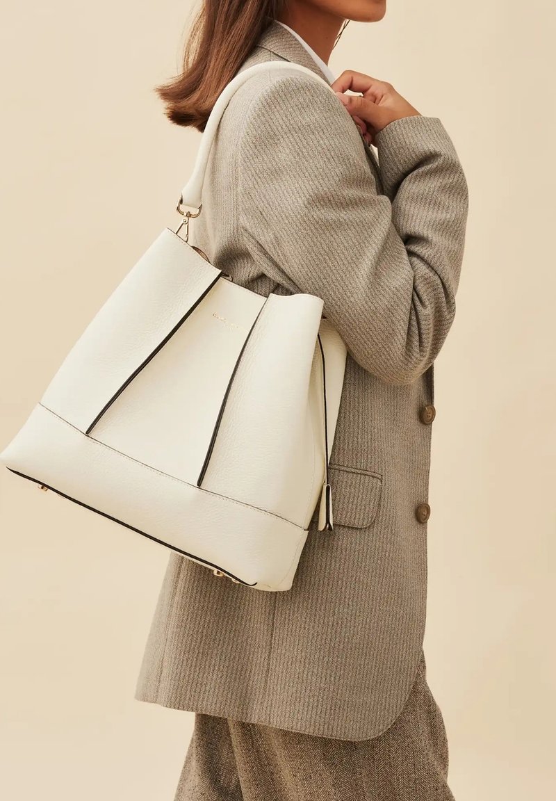 Isabel Bernard Handtas - beige