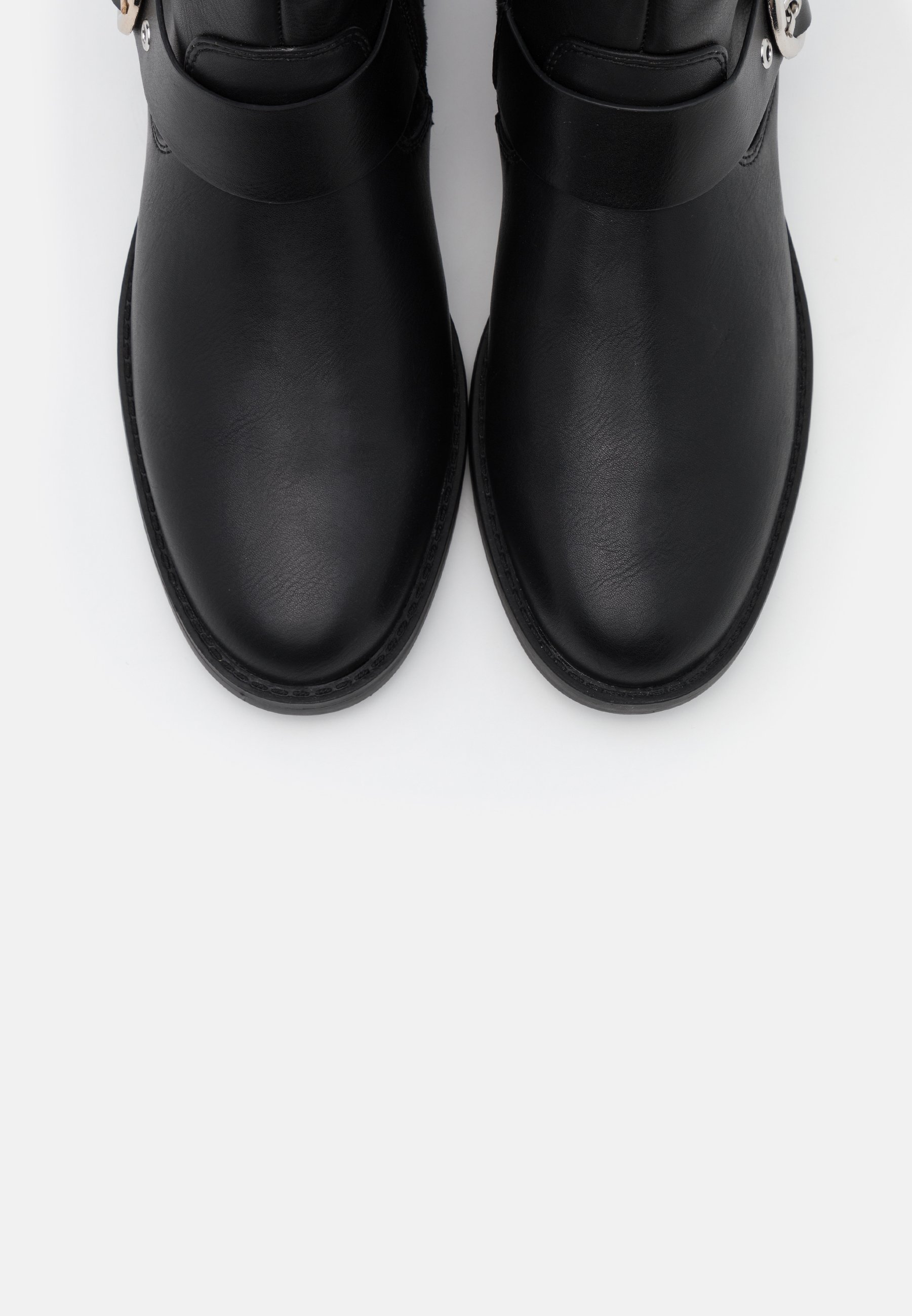 chooka midtown strappy