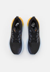 ASICS NOVABLAST 4 - Zapatillas running asfalto - black/thunder blue