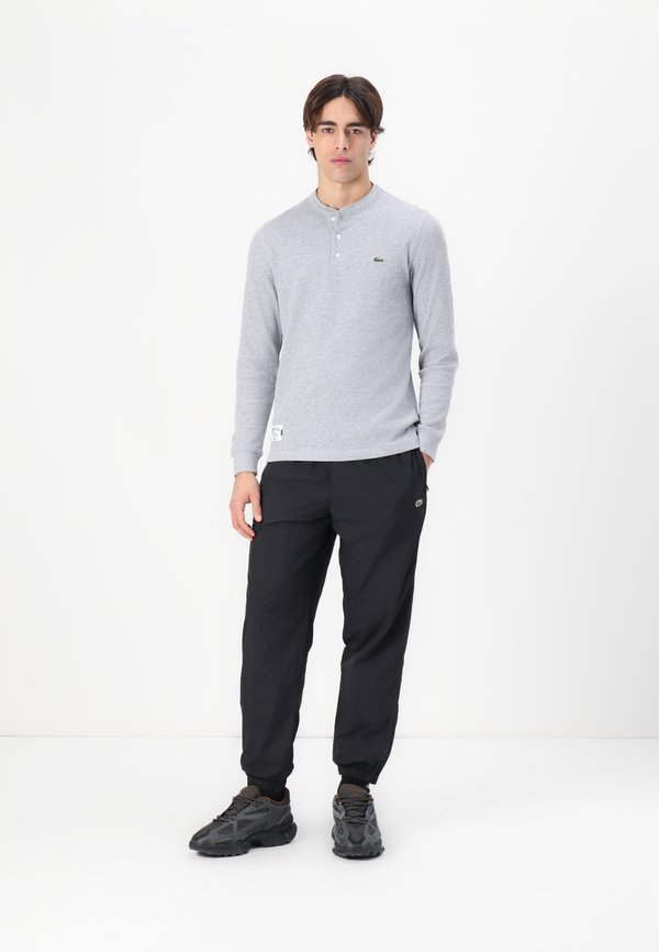 Long sleeved top - silver chine4