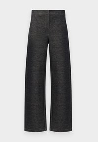 Bredde benbukser i svart denim. Har en teksturert overflate med en ren linning og ingen synlig maskinvare eller lommer.