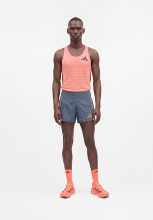 adidas Performance, Спортни шорти - onix/solar turbo