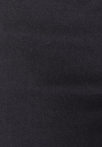 Non sélectionné, noir