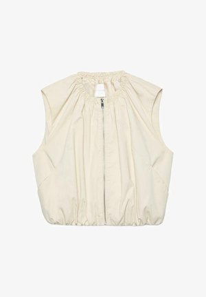 Ärmellose beige Weste mit Frontreißverschluss, elastischem gerafftem Ausschnitt und Saum, aus leichtem Stoff, flach auf weißem Hintergrund liegend.