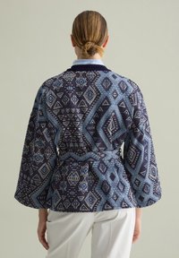 PIOMBO Lichte jas - blue