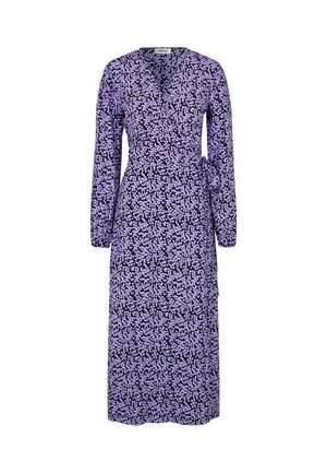 Robe portefeuille à manches longues avec motif floral violet sur fond noir, longueur midi et lien sur le côté à la taille.