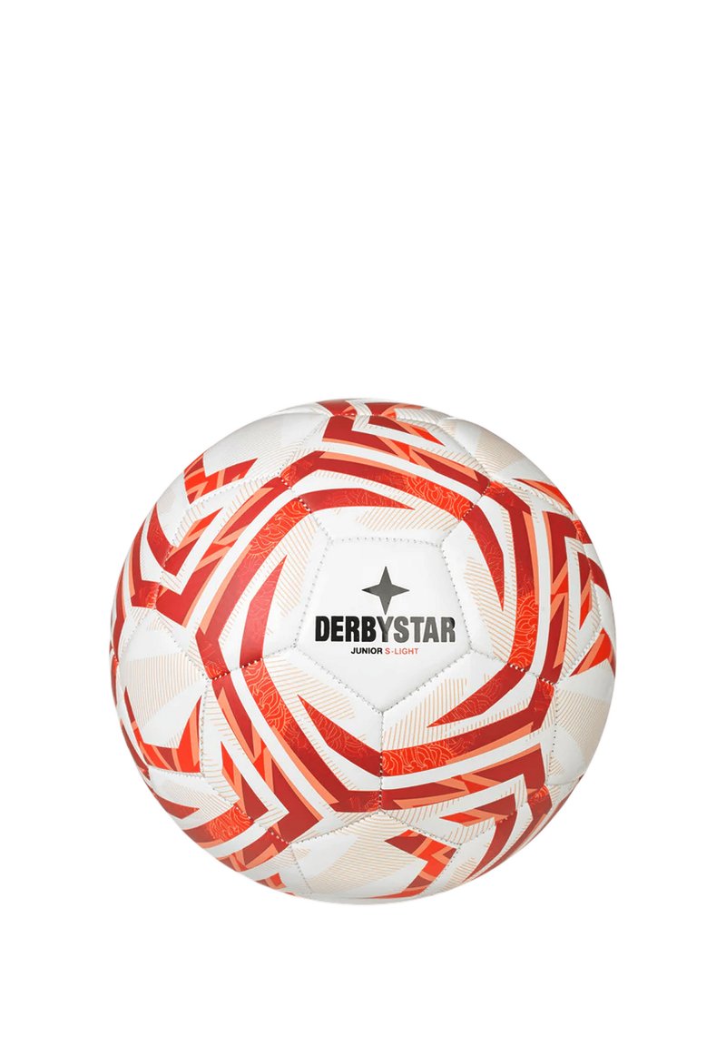 DerbyStar Junior S-Light Fußball mit einer weißen Oberfläche, die mit roten geometrischen Mustern und einer strukturierten Oberfläche verziert ist.