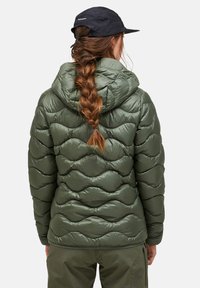Peak Performance HELIUM HOOD - Jakna ispunjena paperjem - pine needle