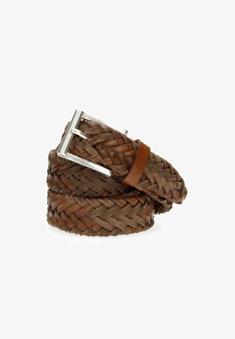 Cintura in pelle intrecciata marrone con fibbia in metallo silver e un accento in pelle liscia vicino alla fibbia per un tocco di dettaglio in più.