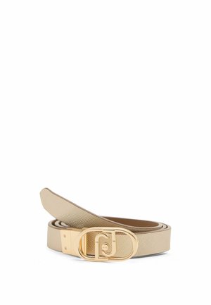 Cintura in finta pelle beige con una finitura testurizzata, caratterizzata da una fibbia ovale dorata con un accento del logo e un lato interno liscio.
