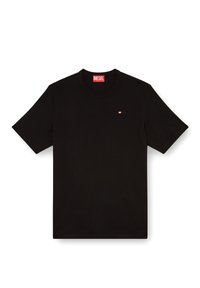 T-shirt en coton noir avec un col rond, à manches courtes et un petit logo Diesel rouge sur la poitrine. Texture lisse, coupe classique.