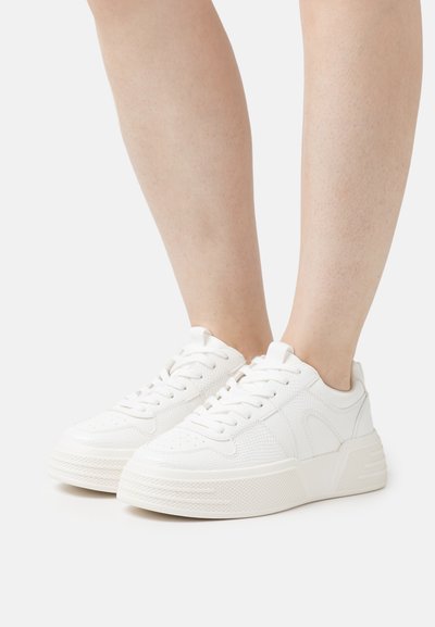 schuh MELINDA LACE UP - Sneakers - white/vit - Zalando.se