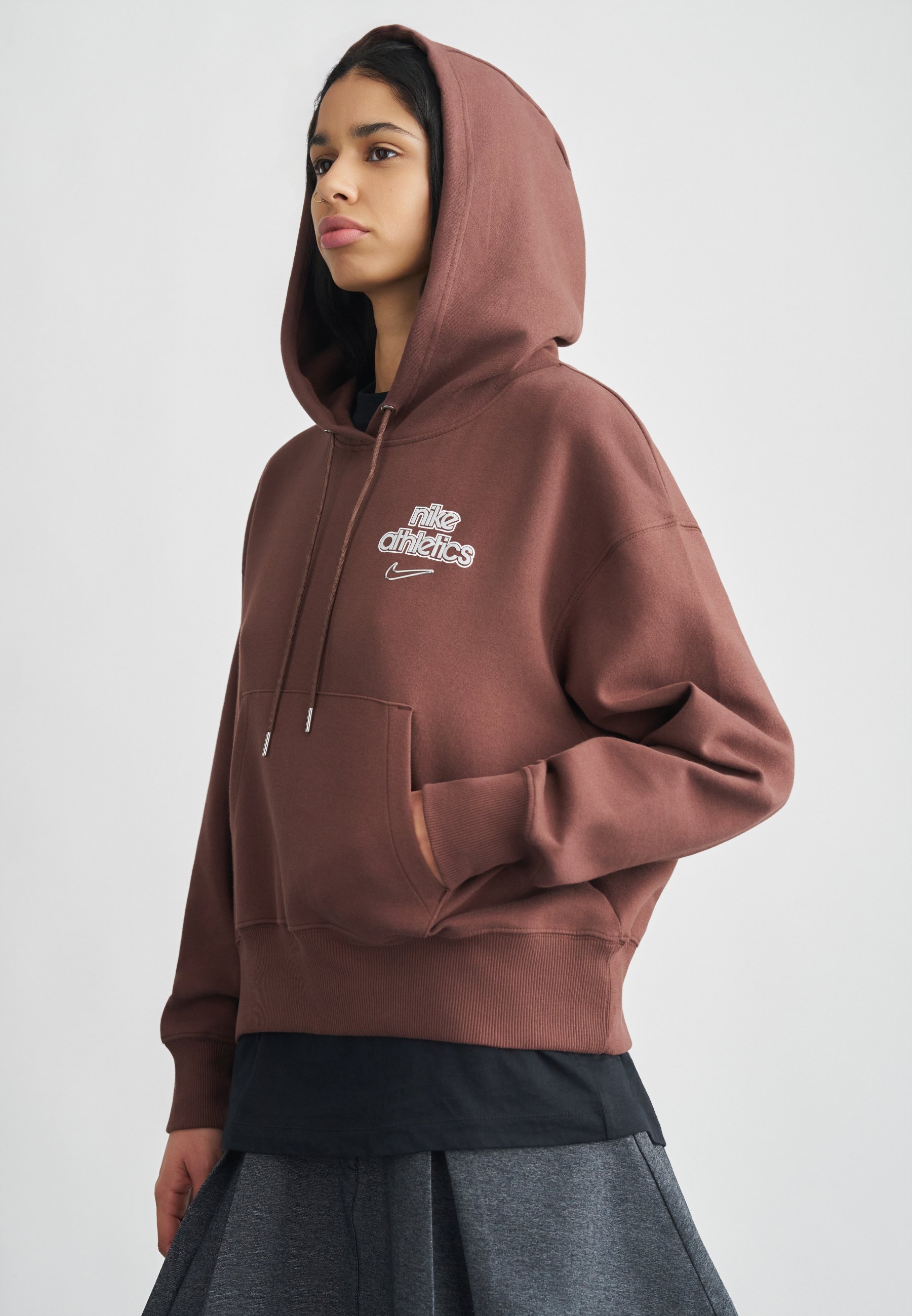 chocolate brown sweatshirt nike