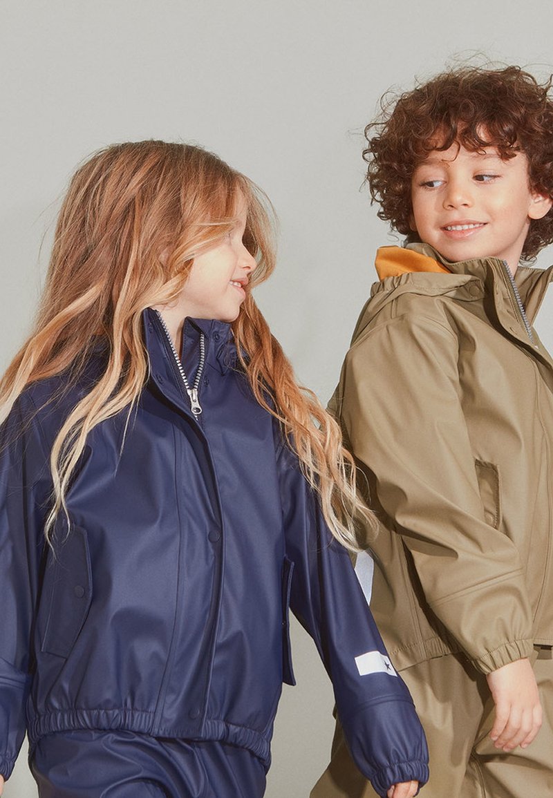 Pantalon De Pluie Enfant MOLO - Vert - Taille 9-10 Ans Unisexe