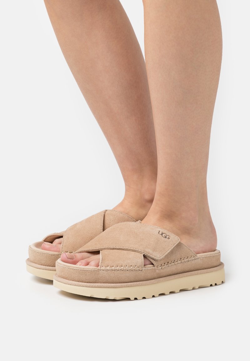 ugg-goldenstar-cross-slide-matalakantaiset-pistokkaat-driftwood