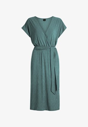 Turkooizen jurk tot op de knie met korte mouwen, V-hals, gestructureerde stof en bijpassende ceintuur gestrikt in de taille.