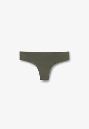 Tanga verde oliva con textura suave, diseño minimalista y cinturilla elástica ancha. Sin logos visibles ni estampados.