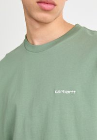 Carhartt WIP SCRIPT EMBROIDERY - Tricou basic - park/white
