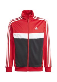 Czerwona i czarna kurtka zapinana na zamek z białym poziomym paskiem, ściągaczem w kołnierzu oraz trzema białymi paskami na każdym rękawie. Gładki, sportowy materiał.