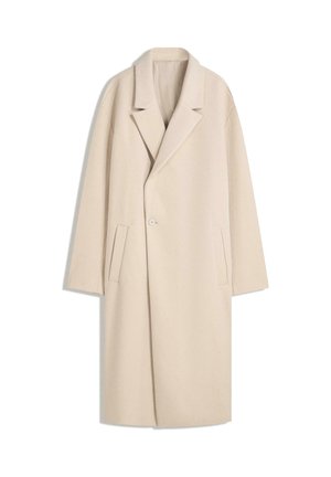 Cappotto lungo beige con revers, chiusura a un bottone e tasche laterali. Realizzato in tessuto morbido con vestibilità rilassata.