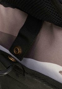 Brandit US COOPER EVERYDAYCARRY-SLING - Plecu soma - urban