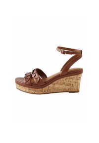 FOREVER COMFORT DOUBLE STRAP REGULAR WIDE FIT - Háncstalpú vászoncipők - tan brown
