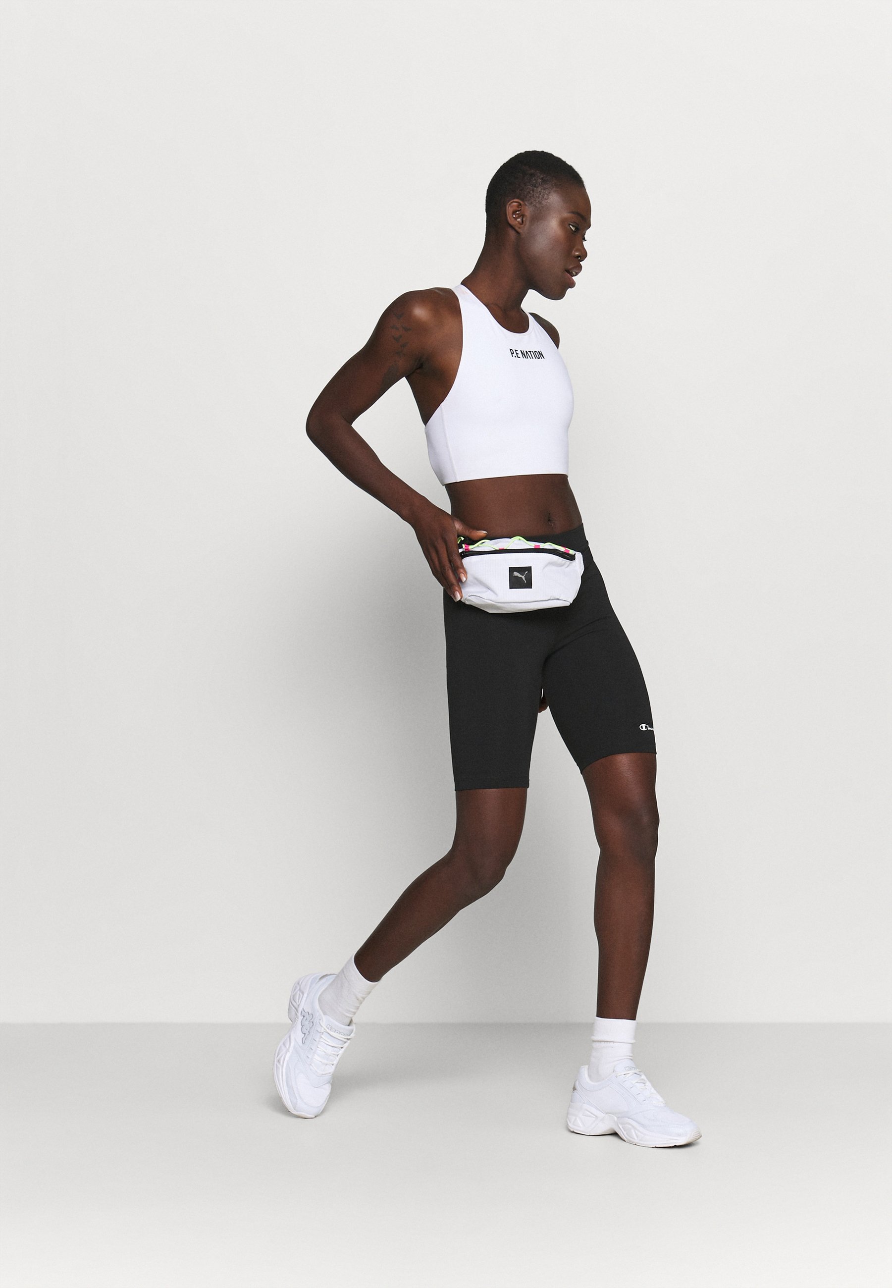 Champion BIKE TRUNK - Leggings - black 