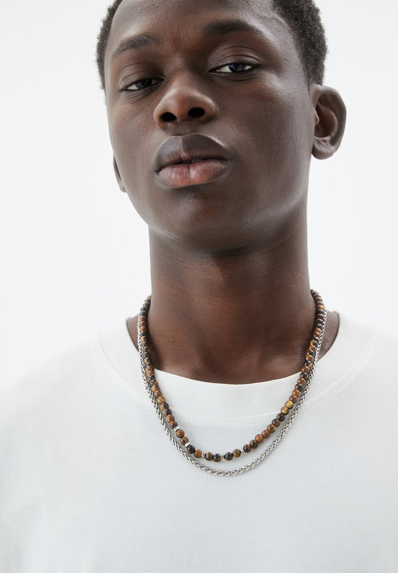 PULL&BEAR BEAD 2PACK Halskette brown/schwarz Zalando.at