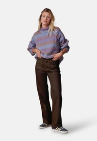 LABDIP HIGH WAIST LONG WIDE  - Broek - chocolat