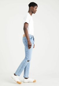 Levi's® Vaqueros tapered - harvest gold sorbtek