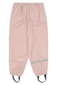 Pantalones de lluvia rosas a prueba de agua con cintura elástica, franja gris reflectante y correas ajustables negras en los puños. Textura suave y brillante.