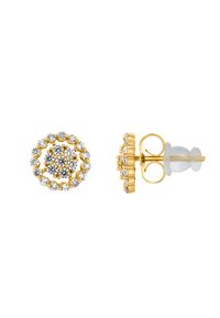 Goldfarbene Ohrstecker mit floralem Design, die mit mehreren klaren Kristallen in einem kreisförmigen Muster angeordnet sind und über einen sicheren Befestigungsmechanismus verfügen.