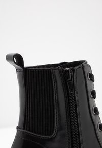 Steve Madden Bottines à talons hauts - black