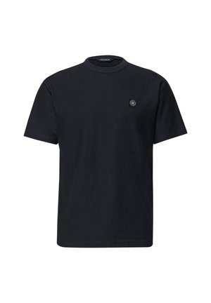 Zwart textuur T-shirt met korte mouwen en ronde hals, voorzien van een klein vierkant logoplaatje op de linkerborst.